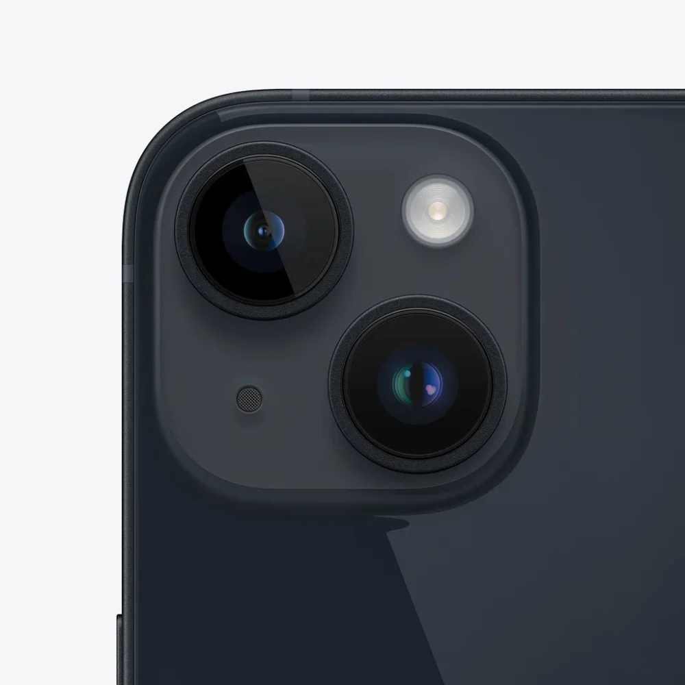 iPhone 14 midnight black camera